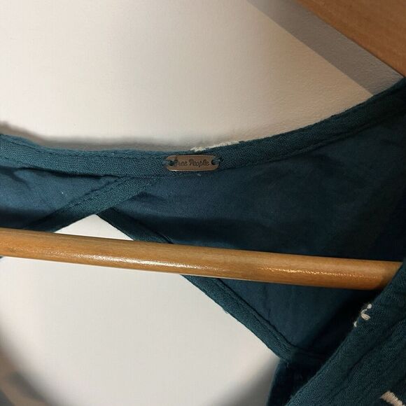 Free People Sweet Tennessee Dress S Blue Boho Rayon Embroidery Oversized Light - Picture 4 of 9